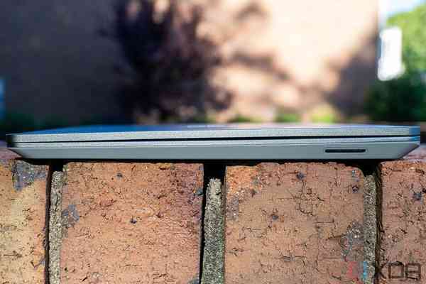 Surface-Laptop-Go-2-2-1024x683-1 Surface-Laptop-Go-2-2-1024x683-1