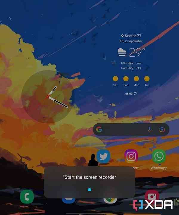 Using-Bixby-to-screen-record-on-the-Galaxy-Z-Fold-4-852x1024-1