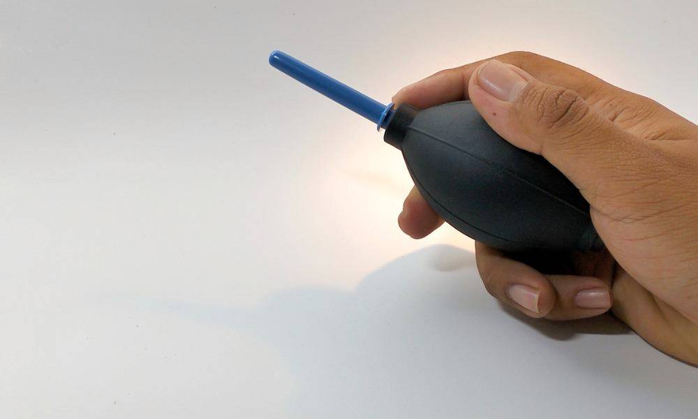 air-blower-hand-featured air-blower-hand-featured