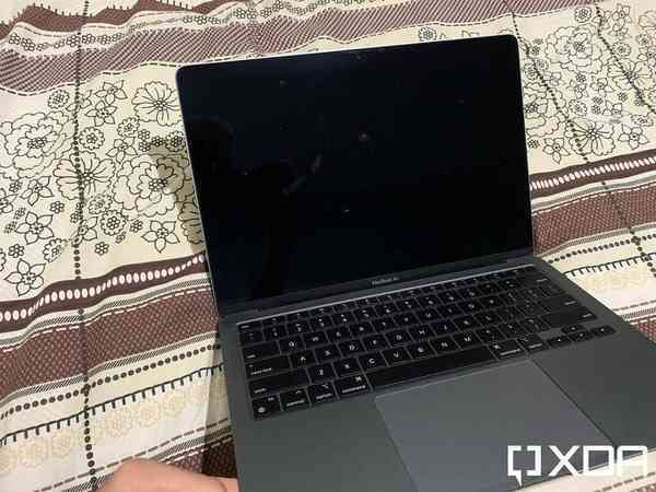 clean-macbook-1-1024x768-1