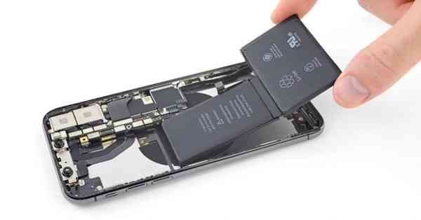 iFixit-iPhone-X-Battery-1024x537-1 iFixit-iPhone-X-Battery-1024x537-1