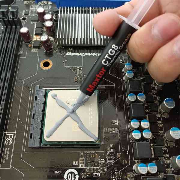 thermal-paste-replacement