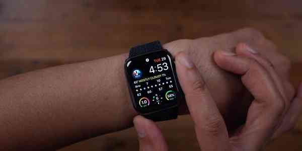 watchOS-7-carrort-weather-infograph-modular-face