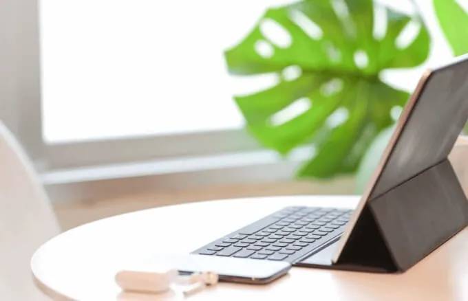 2-how-to-connect-airpods-to-a-chromebook-connection.jpg.webp_ 2-how-to-connect-airpods-to-a-chromebook-connection.jpg.webp_