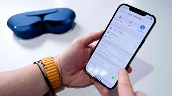 39376-75391-AirPods-Max-Automatic-Head-Detection-xl