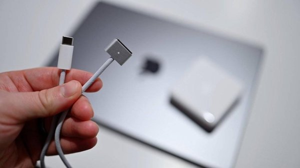 45504-88671-MagSafe-Cable-xl