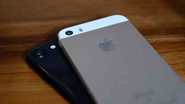 49727-97625-iPhone-6-SE-xl