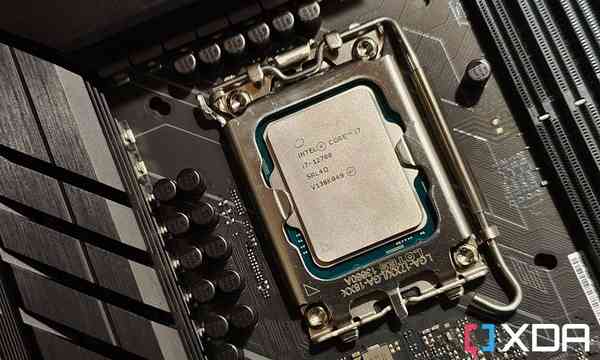 ASUS-TUF-Gaming-Z690-Plus-WiFi-D4-motherboard-CPU-socket-1