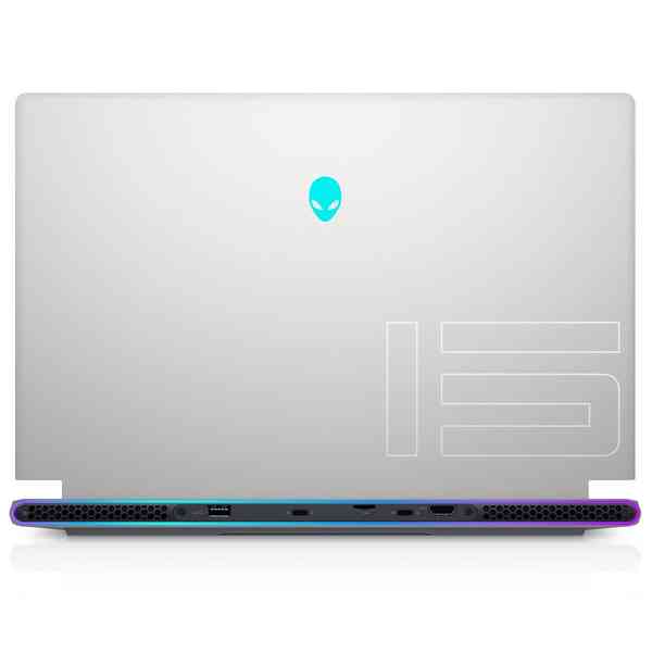 Alienware-x15-R2-ports