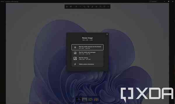 Choosing-size-options-in-Windows-11-Photos-app-1024x614-1