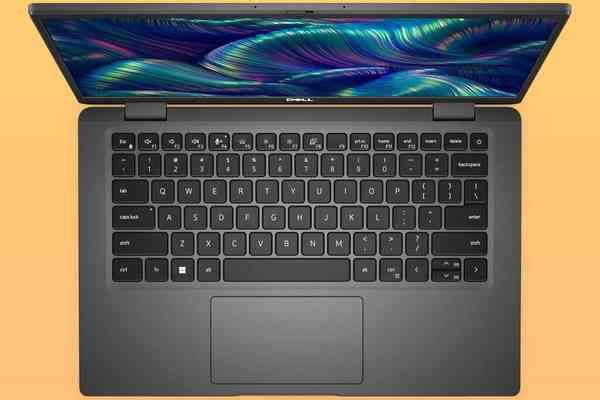 Dell-Latitude-7330-Carbon-fiber-1-1024x683-1