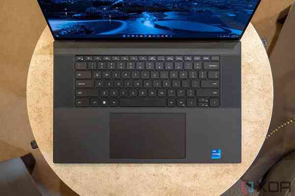 Dell-XPS-17-2022-2-1024x683-1