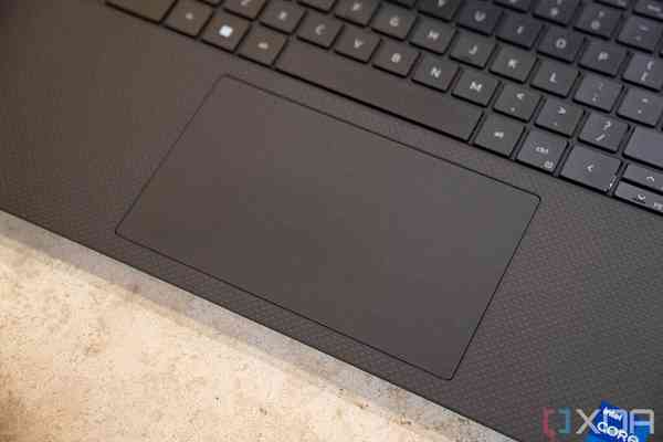 Dell-XPS-17-2022-6-1024x683-1