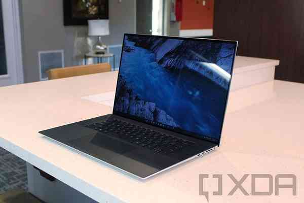 Dell-XPS-17-3-1024x683-1