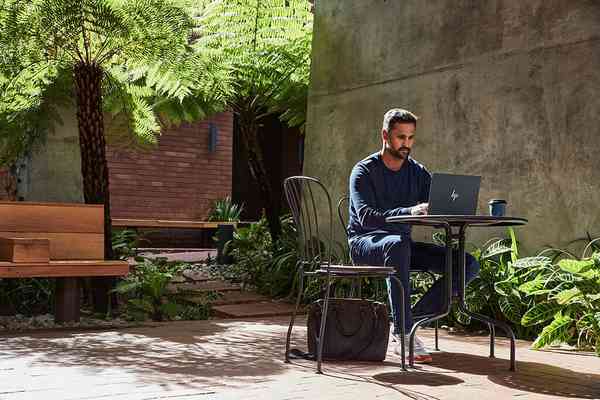 HP-Elite-Dragonfly-G3-3-1024x683-1