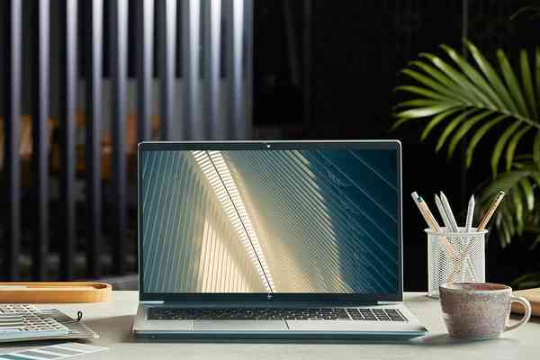 HP-EliteBook-650-G9-1-1024x683-1