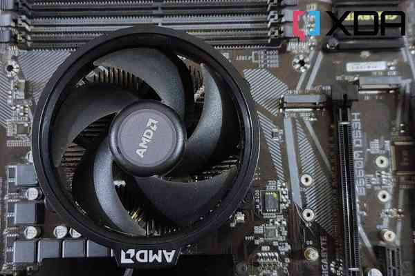 How-to-install-a-CPU-air-cooler-1024x683-1 How-to-install-a-CPU-air-cooler-1024x683-1