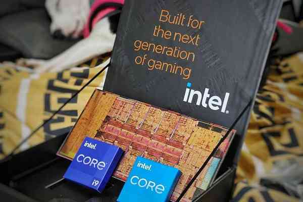 Intel-12th-gen-Alder-Lake-CPU-hero