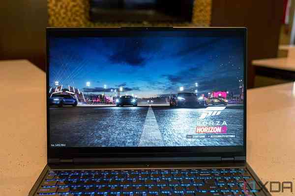 Lenovo-Legion-5i-Pro-7-1024x683-1