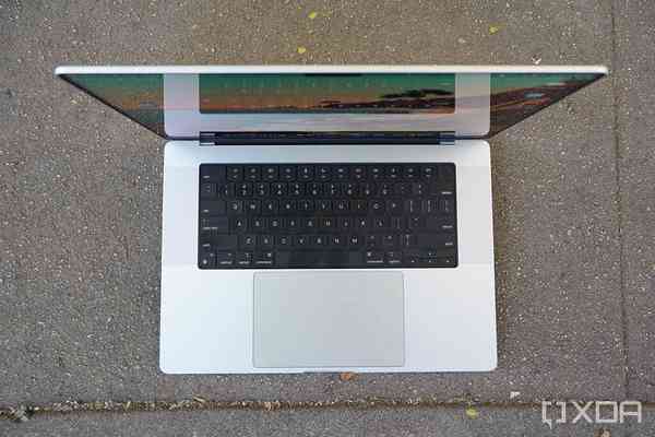 MacBook-Pro-16-2021-M1-Max-XDA-review-113345-1024x683-1