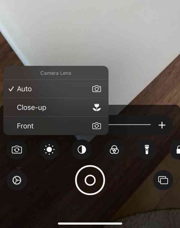 Magnifier-icons-camera-lens-iOS-15.4-beta-3
