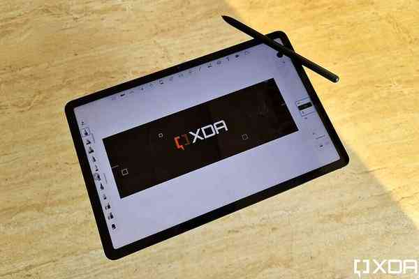 Samsung-Galaxy-Tab-S7-XDA-Review-XDA-logo-s-pen-1024x683-1