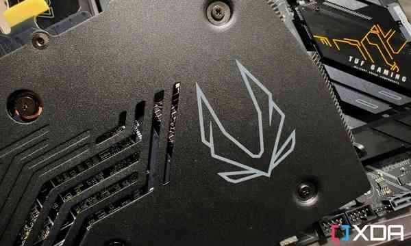 Zotac-RTX-3050-Twin-Edge-OC-Edition-backplate