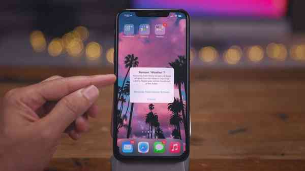 iOS-14-Home-Screen-tips-and-tricks-Move-multiple-apps-to-app-library-1