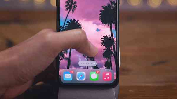 iOS-14-Home-Screen-tips-and-tricks-quickly-cycle-through-apps-1