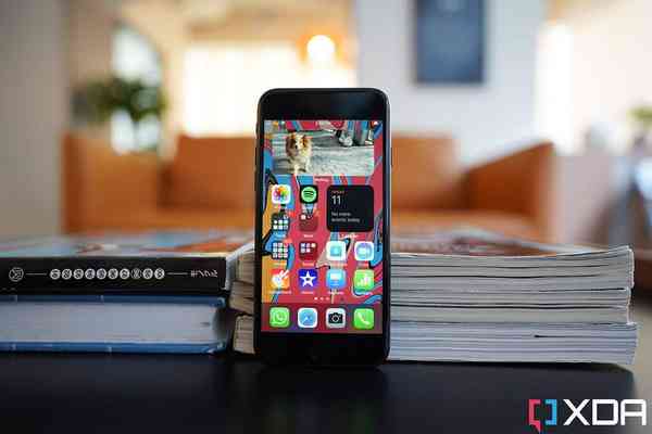 iPhone-SE-2022-XDA-111214144225245465-1024x683-1 iPhone-SE-2022-XDA-111214144225245465-1024x683-1