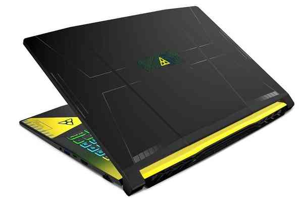 MSI-Crosshair-15-Rainbow-Six-Extraction-1024x683-1